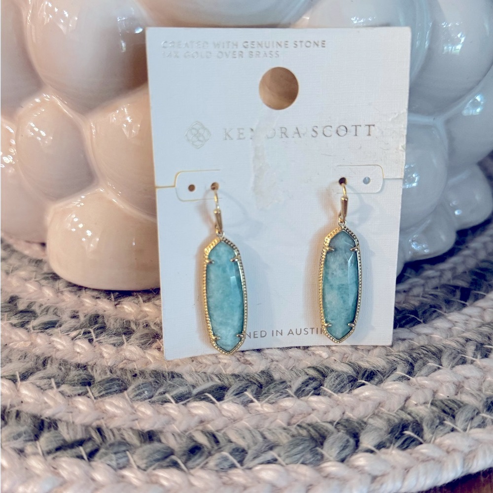 Kendra Scott earings NWT